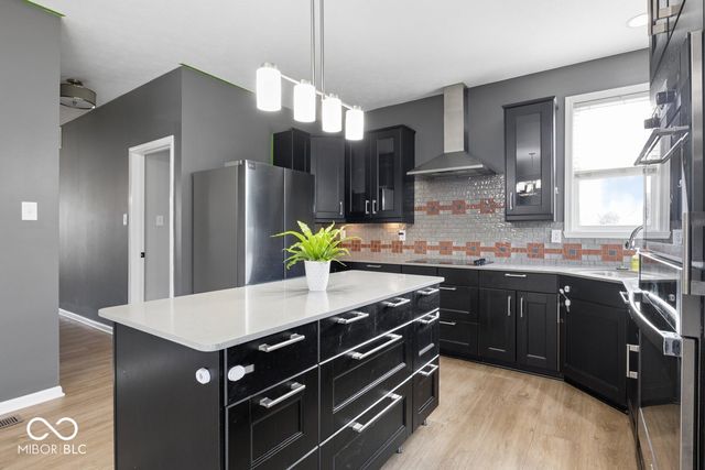 58 E Bloomfield Lane, Westfield, IN 46074