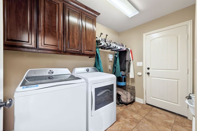 220 Ebony Place, Van, TX 75790