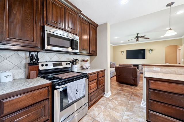 220 Ebony Place, Van, TX 75790