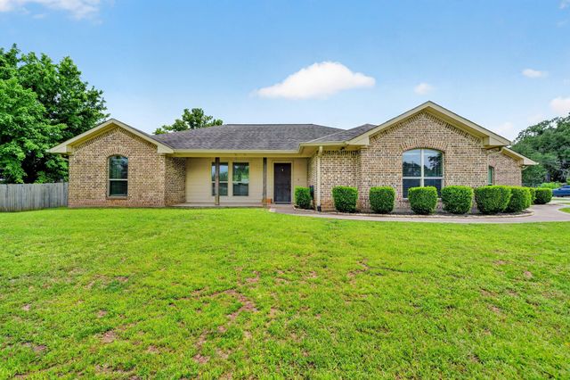 220 Ebony Place, Van, TX 75790