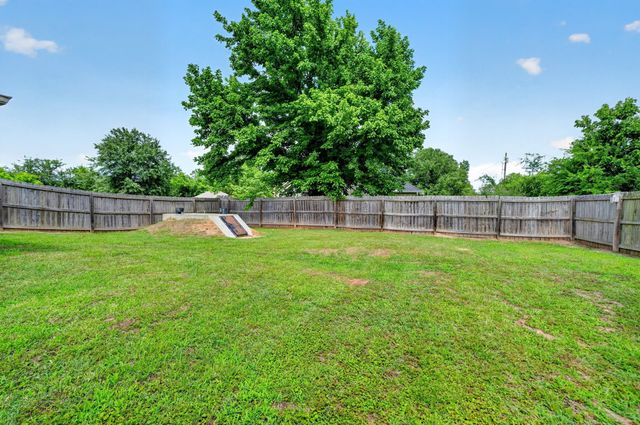 220 Ebony Place, Van, TX 75790