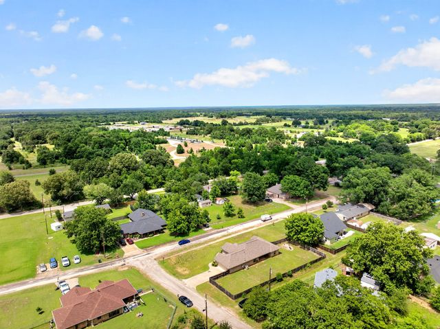 220 Ebony Place, Van, TX 75790