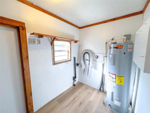 25825 W NEWBERRY ROAD, Newberry, FL 32669