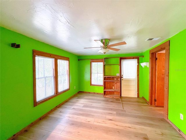 25825 W NEWBERRY ROAD, Newberry, FL 32669