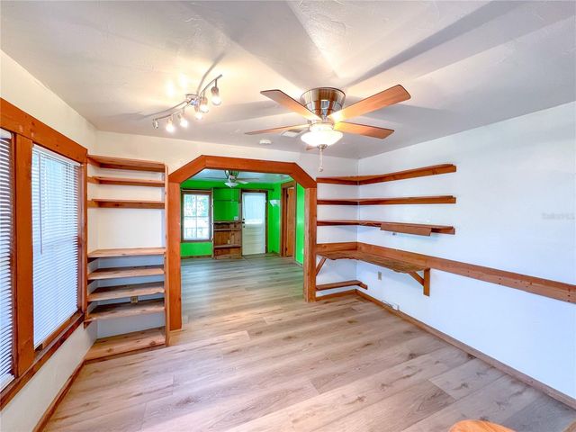 25825 W NEWBERRY ROAD, Newberry, FL 32669