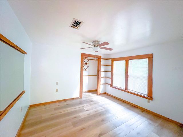 25825 W NEWBERRY ROAD, Newberry, FL 32669