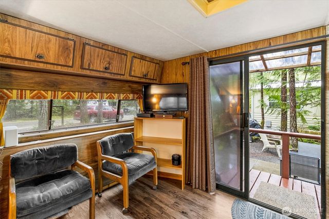 123 4 Drial Loop, Deming, WA 98244