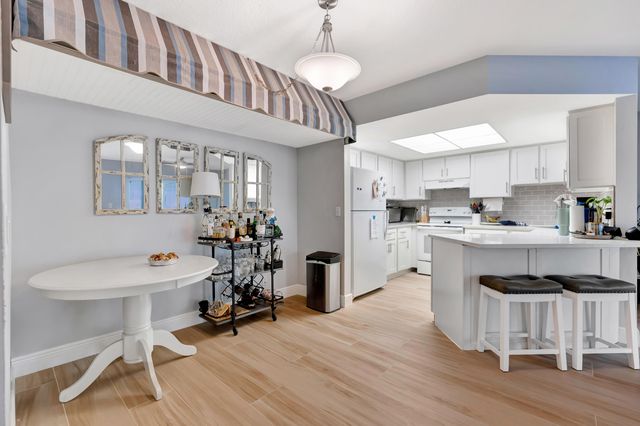 6560 Chasewood Drive D, Jupiter, FL 33458