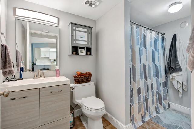 6560 Chasewood Drive D, Jupiter, FL 33458