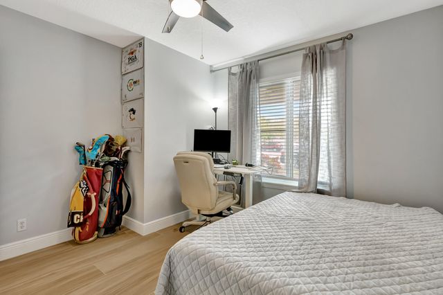 6560 Chasewood Drive D, Jupiter, FL 33458