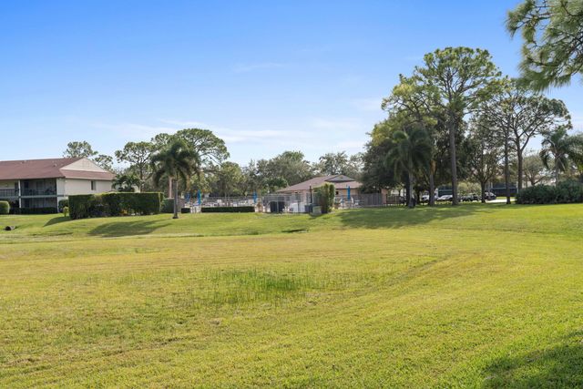 6560 Chasewood Drive D, Jupiter, FL 33458