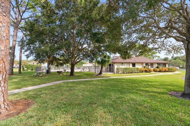 6560 Chasewood Drive D, Jupiter, FL 33458