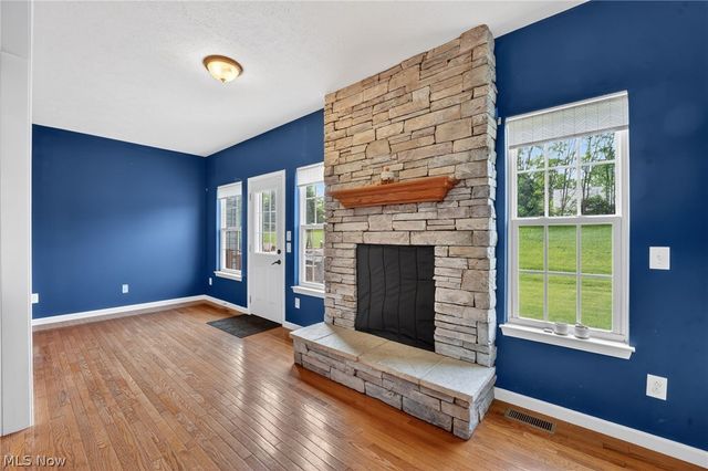 119 River Rock Way, Berea, OH 44017