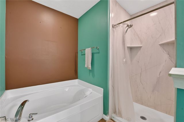 119 River Rock Way, Berea, OH 44017