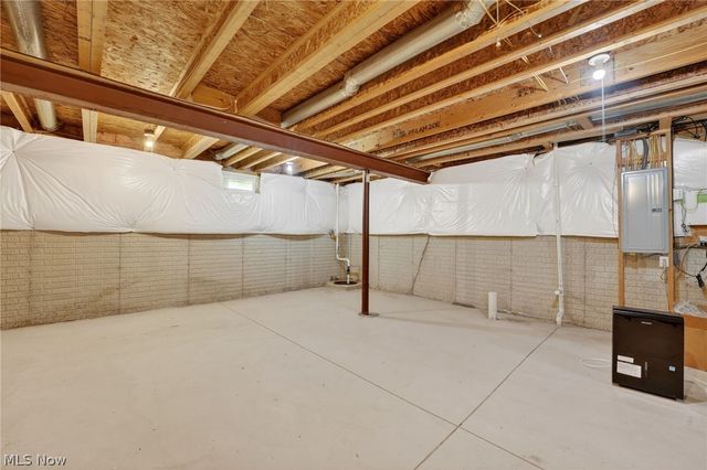 119 River Rock Way, Berea, OH 44017