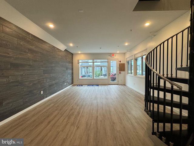 1613 GERMANTOWN AVE, Philadelphia, PA 19122