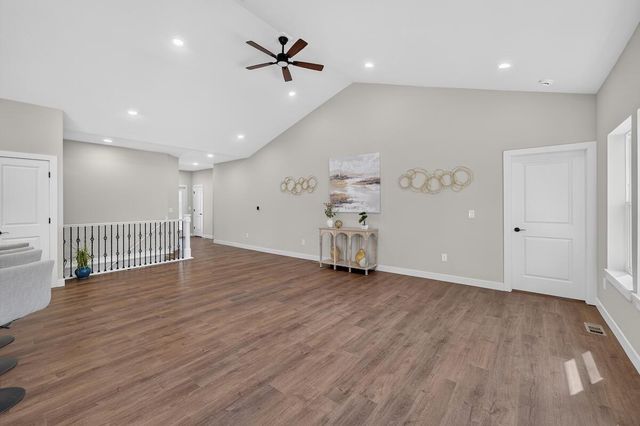 5315 Emstan Hills ROAD, Racine, WI 53406