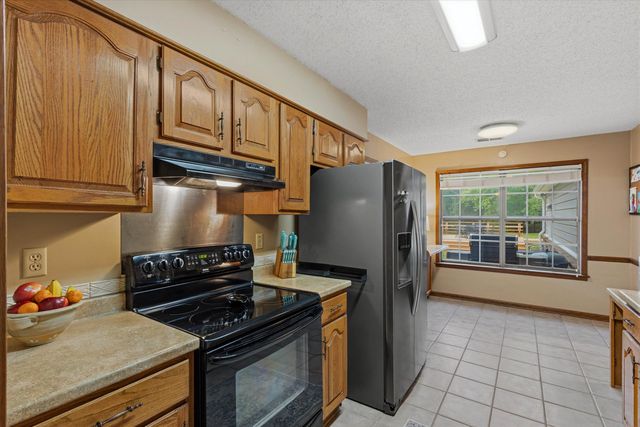4720 WILD FERN DR, Bartlett, TN 38135