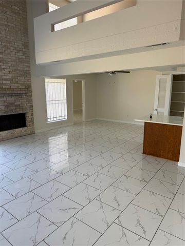 6103 Linnhaven Drive, Houston, TX 77072