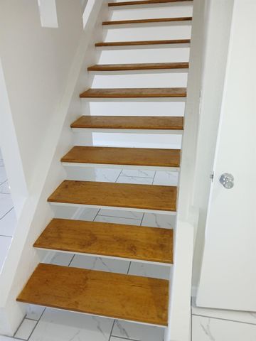 6103 Linnhaven Drive, Houston, TX 77072