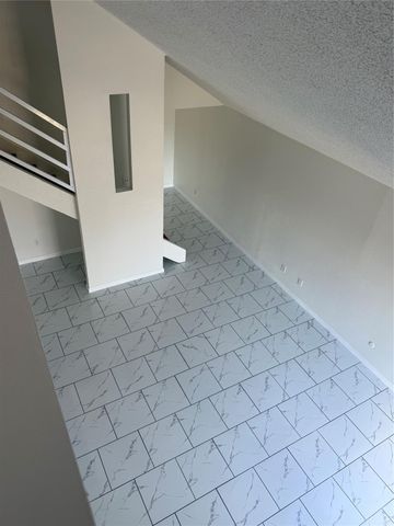 6103 Linnhaven Drive, Houston, TX 77072