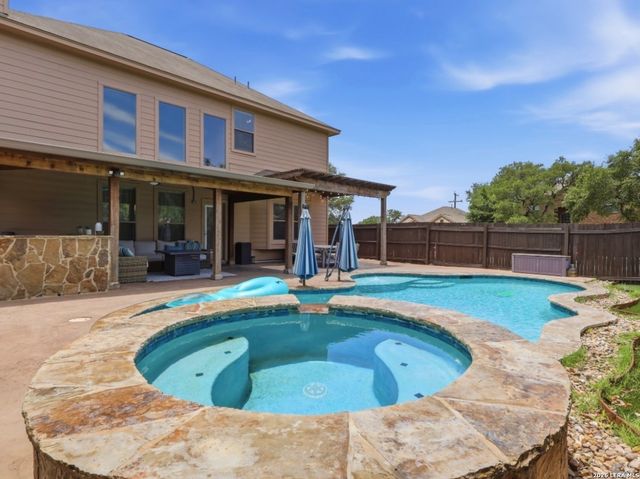 5503 Waldon Walk, San Antonio, TX 78261