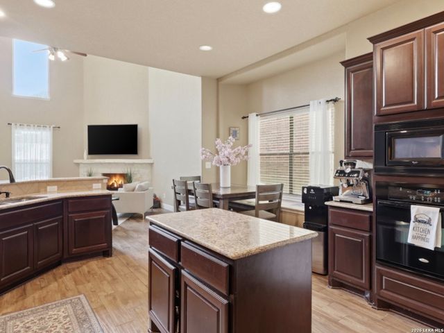 5503 Waldon Walk, San Antonio, TX 78261