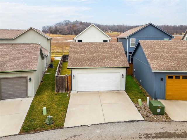 930 S Harmony Avenue, Independence, MO 64056