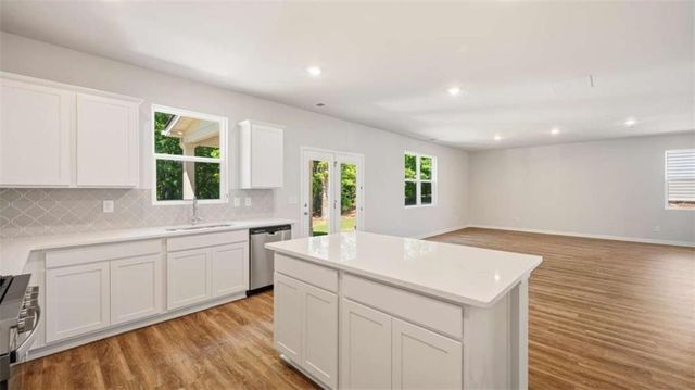500 Whitman Lane, Stockbridge, GA 30281