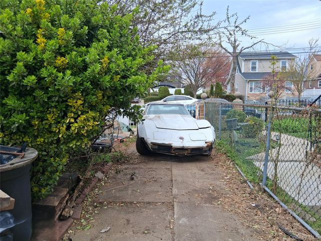 216-24 132nd Avenue, Springfield Gardens, NY 11413