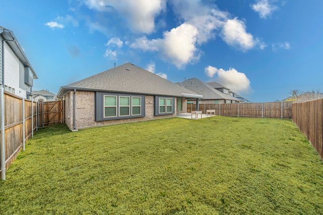 512 Sedona Street, Little Elm, TX 75068