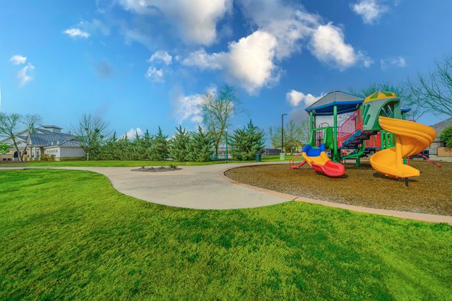 512 Sedona Street, Little Elm, TX 75068