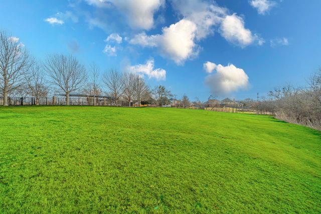 512 Sedona Street, Little Elm, TX 75068