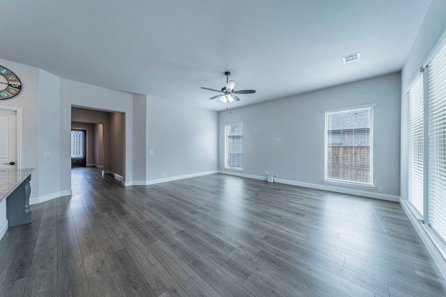 512 Sedona Street, Little Elm, TX 75068