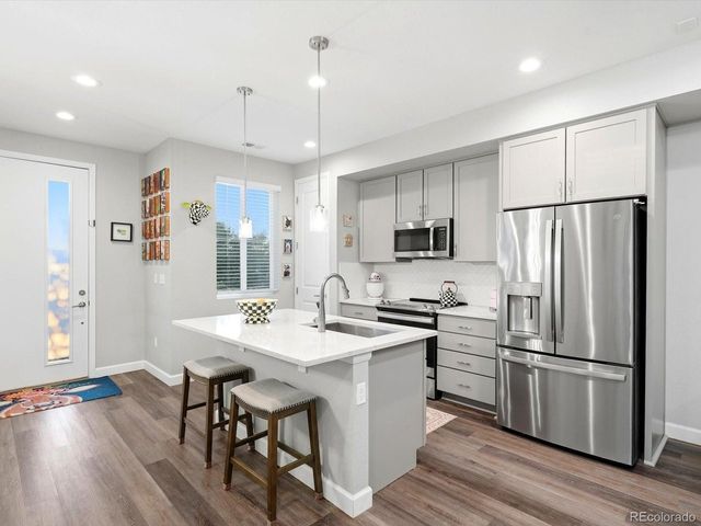 23501 E 5th Dr, Aurora, CO 80018