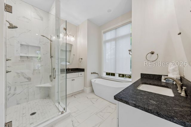 134 Dune Ln, Hilton Head Island, SC 29928