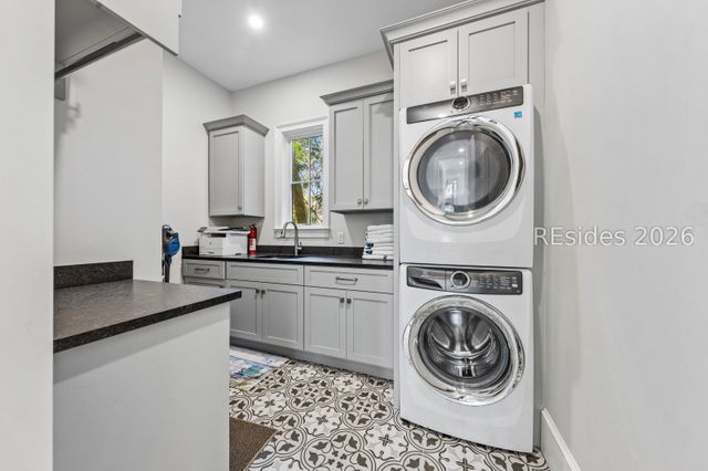 134 Dune Ln, Hilton Head Island, SC 29928