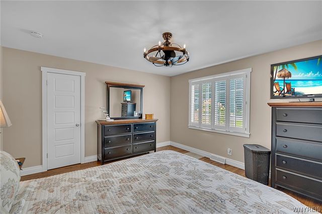 4000 North Hampton Brook Drive, Hamburg, NY 14075