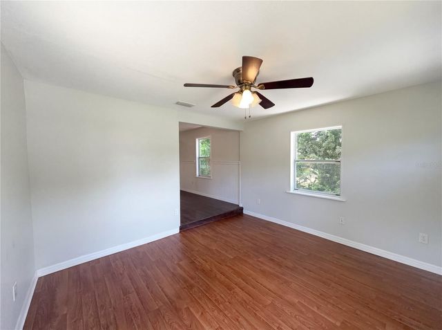 324 BASSEDENA CIRCLE S, Lakeland, FL 33805