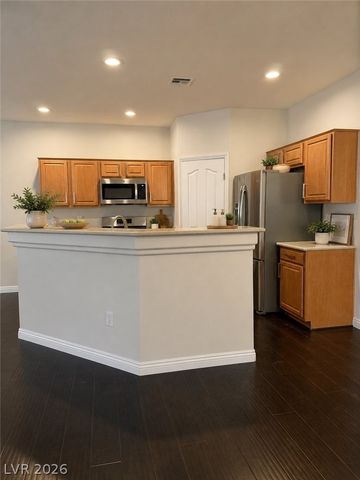 1160 Volcanic Garden Court 103, Las Vegas, NV 89183