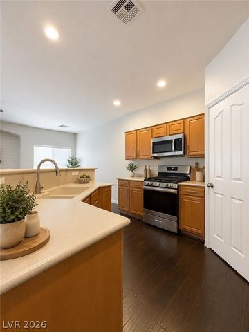 1160 Volcanic Garden Court 103, Las Vegas, NV 89183