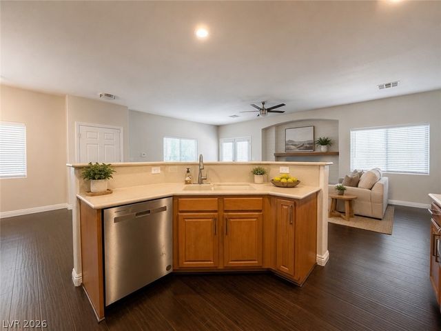 1160 Volcanic Garden Court 103, Las Vegas, NV 89183