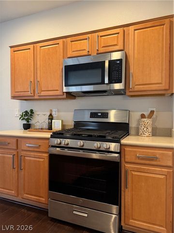 1160 Volcanic Garden Court 103, Las Vegas, NV 89183
