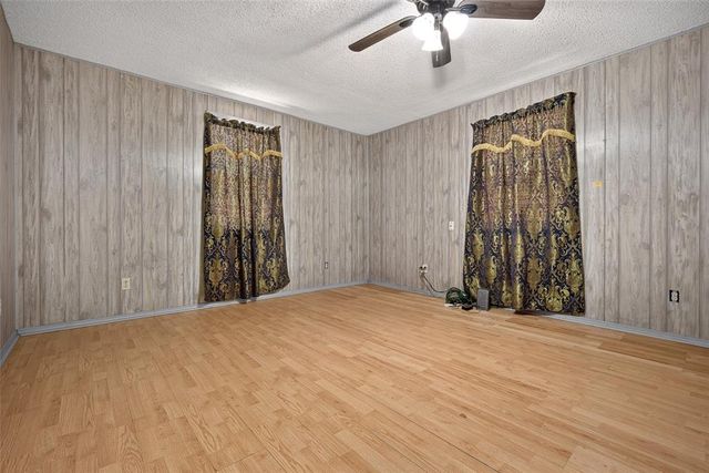 10260 250th Street, Blanchard, OK 73010