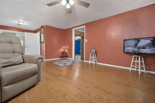 10260 250th Street, Blanchard, OK 73010
