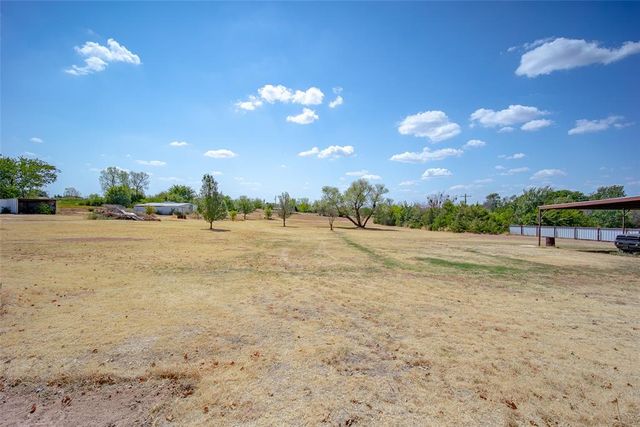 10260 250th Street, Blanchard, OK 73010