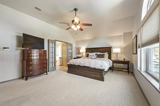 411 Steeplechase DR, Georgetown, TX 78626