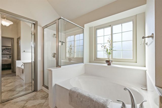 411 Steeplechase DR, Georgetown, TX 78626