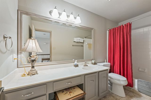 411 Steeplechase DR, Georgetown, TX 78626