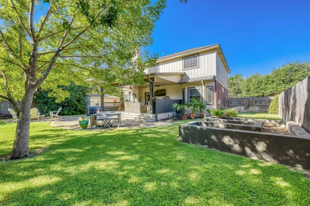 411 Steeplechase DR, Georgetown, TX 78626